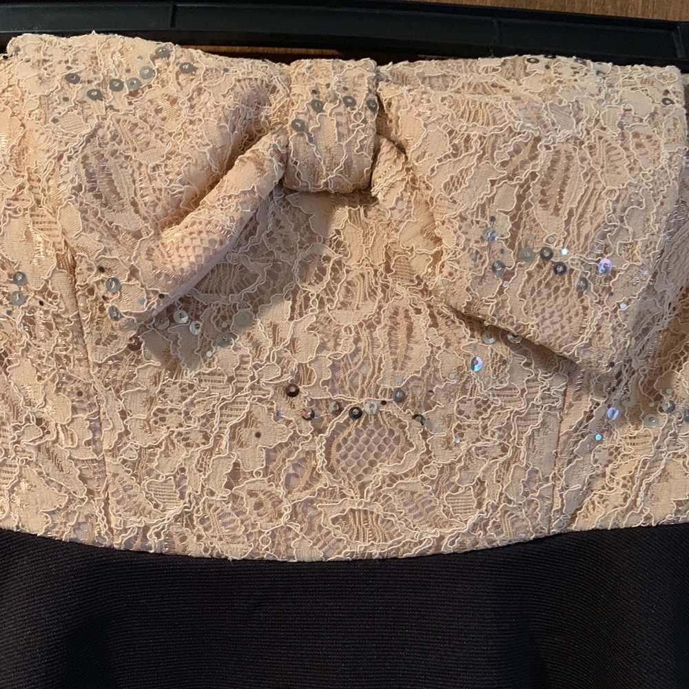 Short Dress - Picture 4 of 5